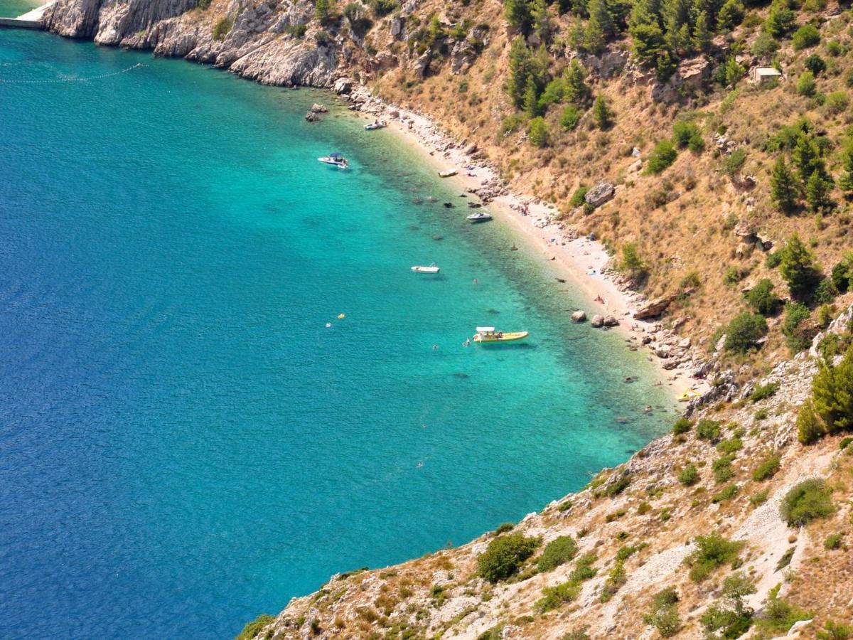 Luxurious Holiday Home In Makarska With Jacuzzi エクステリア 写真