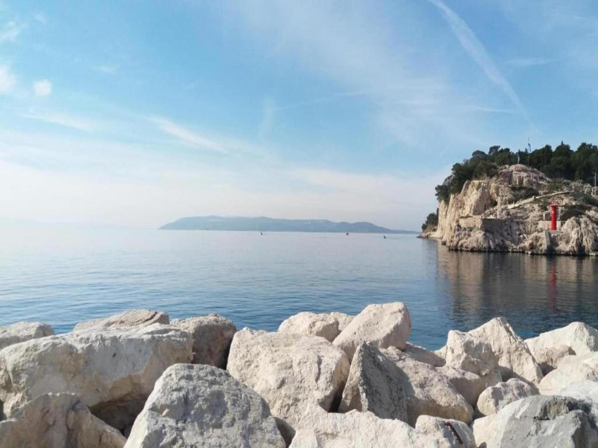 Luxurious Holiday Home In Makarska With Jacuzzi エクステリア 写真